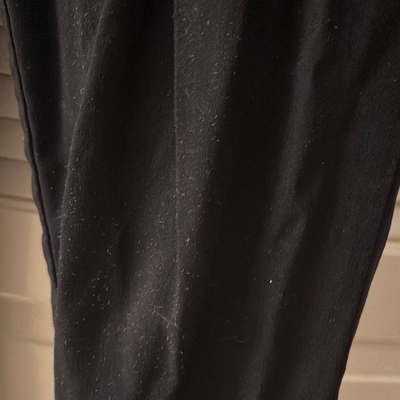 Van Heusen Black Zippered Pants - Picture 4 of 5